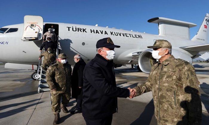 Millî Savunma Bakanı Hulusi Akar ve TSK Komuta Kademesi’nden Yılın Son Gününde Yoğun Mesai