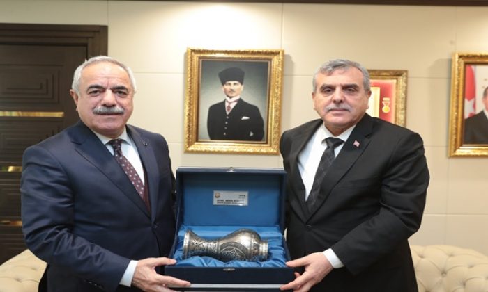 TARIM VE ORMAN BAKAN YARDIMCISI MEHMET HADİ TUNÇ’TAN ŞANLIURFA BÜYÜKŞEHİR BELEDİYESİNE ZİYARET