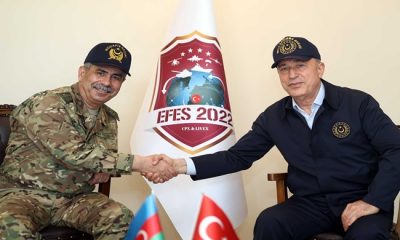 Millî Savunma Bakanı Hulusi Akar, Azerbaycan Savunma Bakanı Orgeneral Zakir Hasanov ile Görüştü