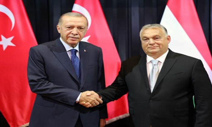 Cumhurbaşkanı Erdoğan, Macaristan Başbakanı Orban ile bir araya geldi