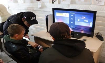 “Birleşik Rusya’nın Genç Muhafızları” aktivistleri Severodonetsk’te bir siber turnuva düzenledi