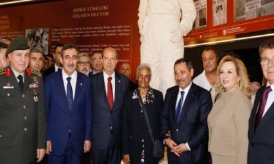 Cumhurbaşkanı Ersin Tatar, müze yapımında emeği geçenlere belge takdim etti
