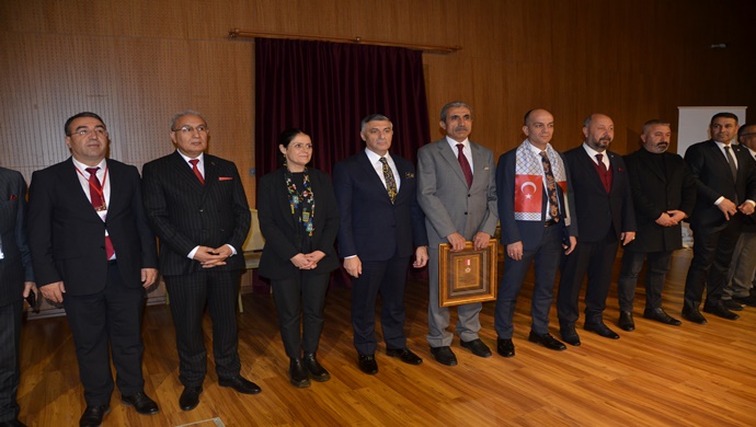 KARS ARDAHAN IĞDIR SERHATLILAR BİRLİĞİ ALTINDAĞ BELEDİYESİNİN EV SAHİPLİĞİNDE SARIKAMIŞ ŞEHİTLERİ ANMA PROGRAMI GERÇEKLEŞTİRDİ