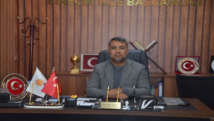 AK PARTİ BİRECİK İLÇE BAŞKANI EROL ERGİN AÇILAN `DAN 10 OCAK ÇALIŞAN GAZETECİLER GÜNÜ MESAJI
